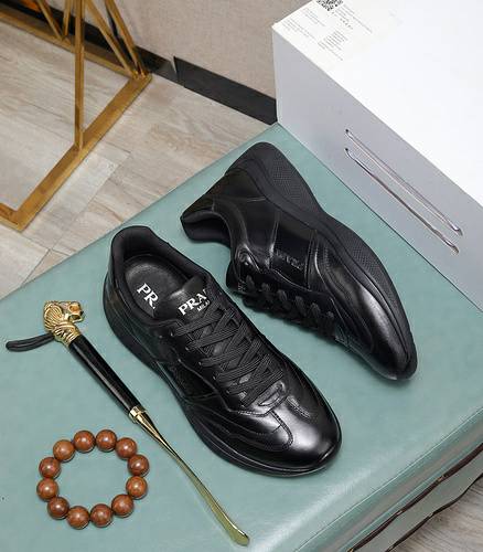 Picture of Prada Shoes Men _SKUfw158241526fw